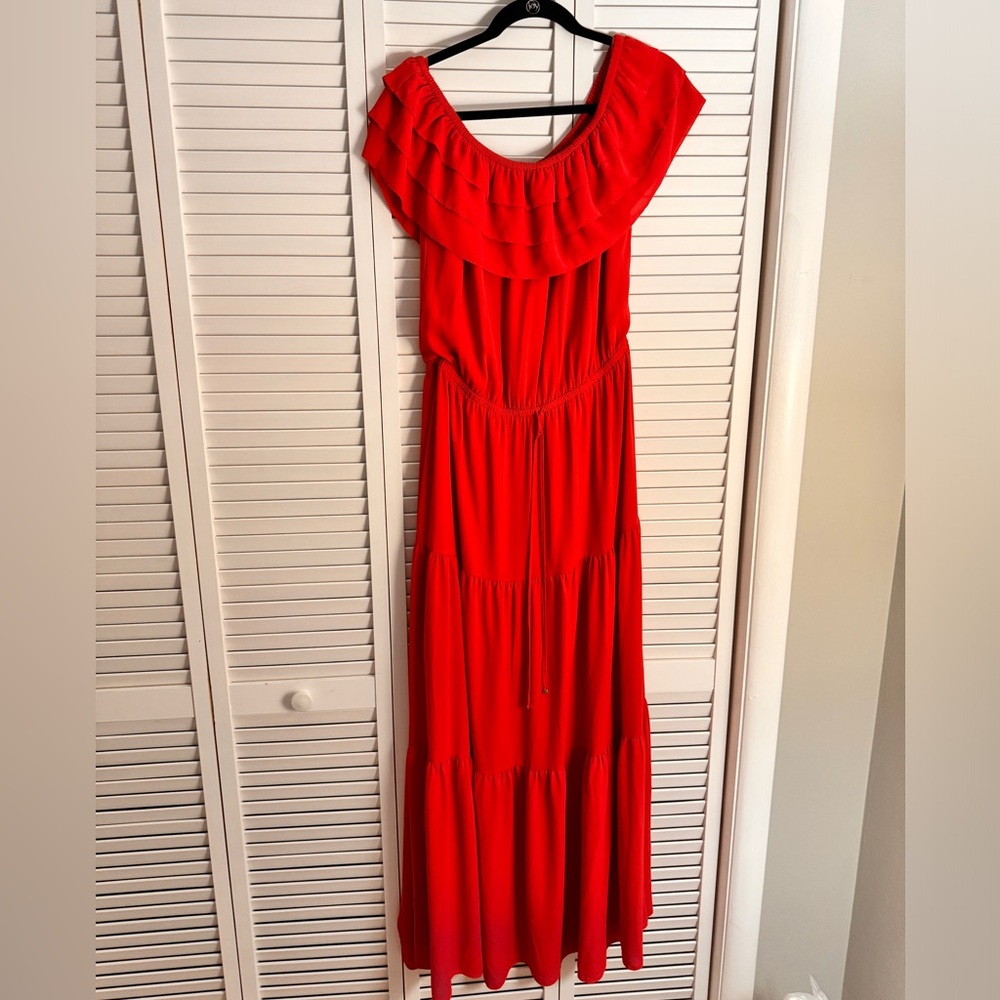 EUC White House Black Market red maxi dress size L